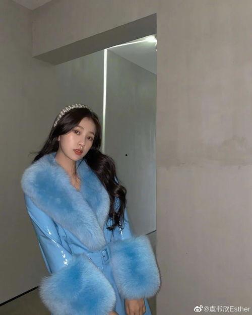 娱乐吃瓜博主讲虞书欣是谁,从青春有你2到话题女王，她的成长之路